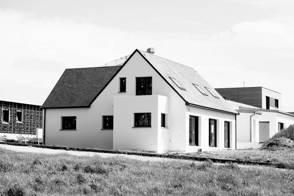 Predictive analytics: shaping tomorrow"s landscape in the uk property market trends